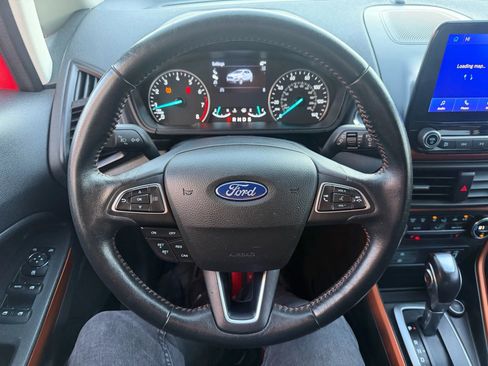 Used 2021 Ford EcoSport SE w/ SE Convenience Package image 12