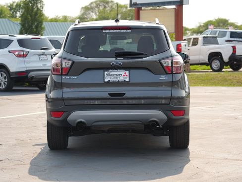 Used 2018 Ford Escape SE AWD/4WD image 4
