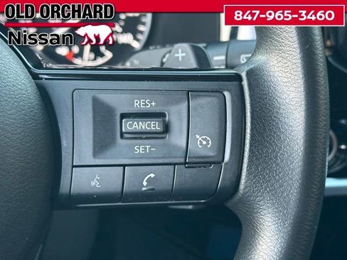 Used 2022 Nissan Pathfinder S image 20