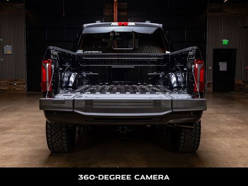 Used 2025 Ford F150 Platinum w/ Equipment Group 702A High image 9