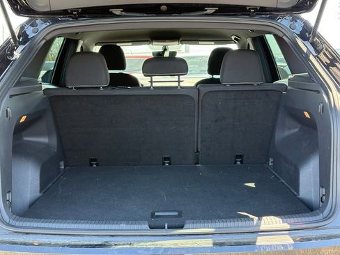 Used 2021 Volkswagen Atlas Cross Sport S image 14