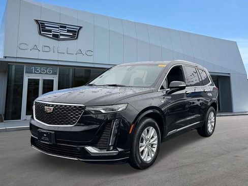 Certified 2024 Cadillac XT6 Luxury image 1