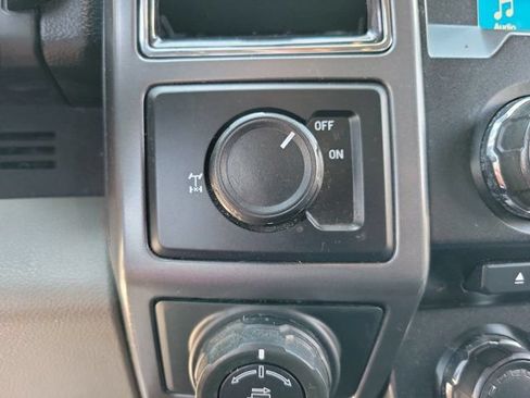 Used 2018 Ford F150 XLT w/ Equipment Group 302A Luxury RWD image 19