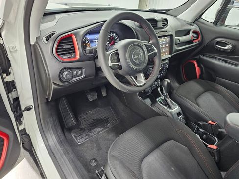 Used 2023 Jeep Renegade Trailhawk AWD/4WD image 24