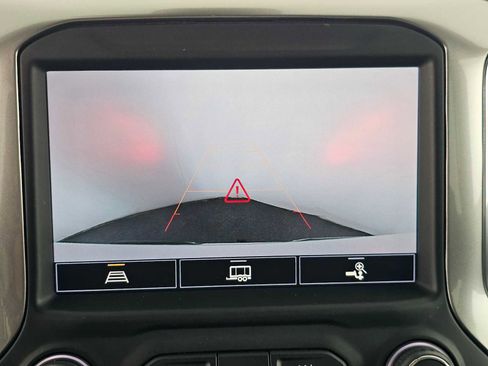 Used 2022 Chevrolet Silverado 1500 LTZ w/ LTZ Premium Package image 26