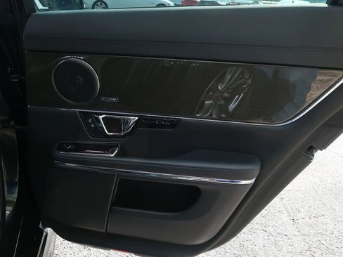 Used 2016 Jaguar XJ R-Sport image 55