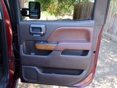 Used 2016 Chevrolet Silverado 2500 High Country w/ Duramax Plus Package AWD/4WD image 25