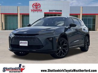 Used 2025 Toyota Crown Signia w/ Advanced Technology Package AWD/4WD video 1