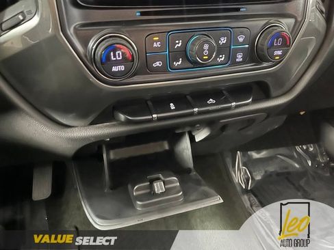 Used 2018 Chevrolet Silverado 1500 LT w/ All Star Edition AWD/4WD image 16