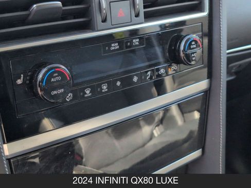 Used 2024 INFINITI QX80 Luxe image 22