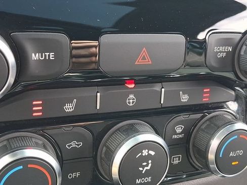 Used 2021 RAM 1500 Big Horn AWD/4WD image 29