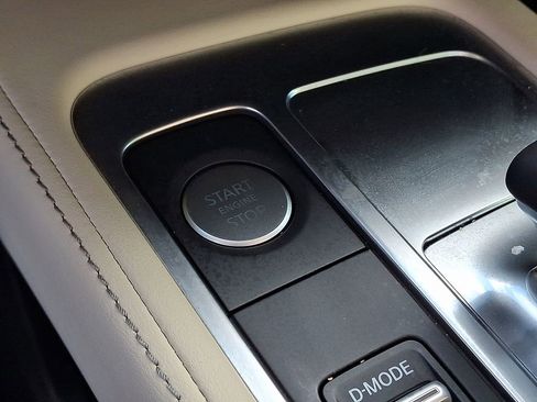 Used 2025 INFINITI QX60 Sensory w/ Vision Package image 25