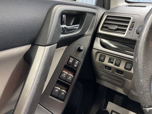 Used 2018 Subaru Forester 2.5i Limited image 23