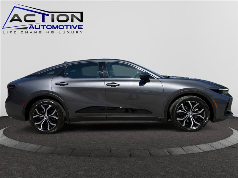 Used 2024 Toyota Crown AWD/4WD image 9