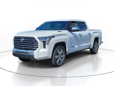 Used 2025 Toyota Tundra Capstone image 3