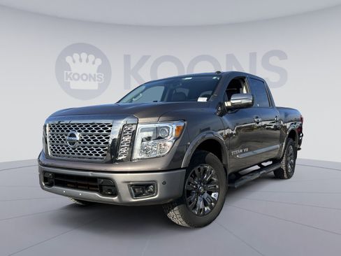Used 2018 Nissan Titan Platinum Reserve w/ Platinum Utility Package image 1