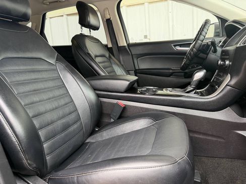 Used 2015 Ford Edge SEL w/ Equipment Group 201A FWD image 16