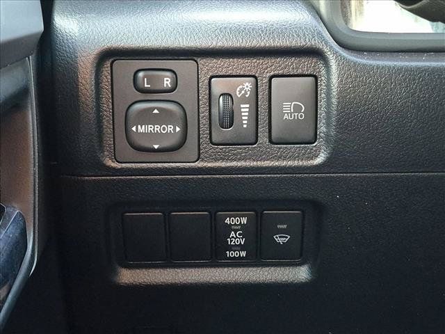 Used 2022 Toyota 4Runner SR5 Premium w/ Moonroof Package RWD image 25
