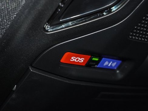 Used 2025 Subaru Outback Wilderness image 38