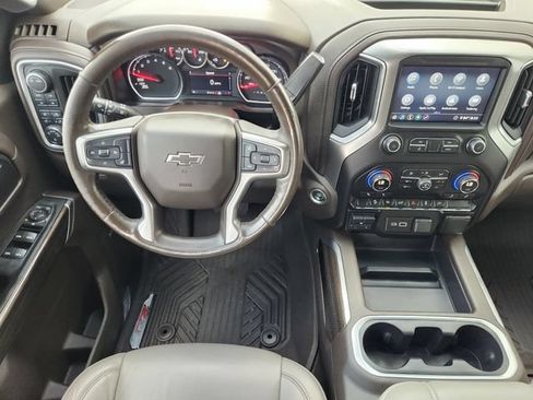 Used 2020 Chevrolet Silverado 1500 RST AWD/4WD image 28