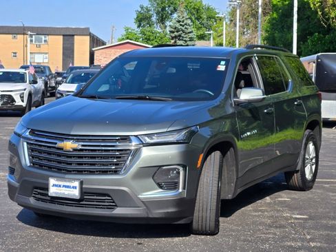 Certified 2022 Chevrolet Traverse LT FWD image 5