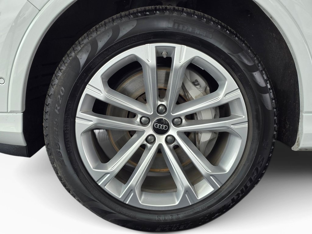 Used 2025 Audi Q7 3.0T Premium Plus AWD/4WD image 11