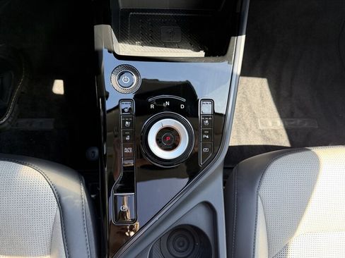 Used 2023 Kia Niro Wave FWD image 13