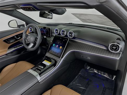 New 2026 Mercedes-Benz CLE 450 4MATIC Cabriolet image 30