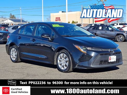 Certified 2023 Toyota Corolla LE image 1