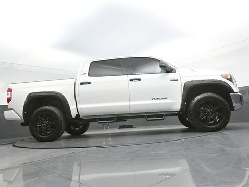 Used 2021 Toyota Tundra SR5 image 39