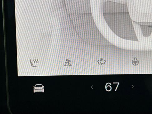 Used 2026 Tesla Model Y Long Range image 13