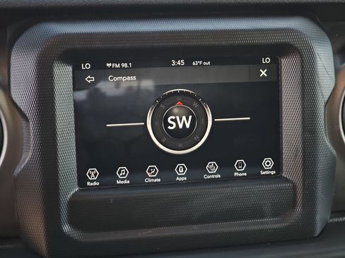 Used 2020 Jeep Wrangler Unlimited Sport image 21