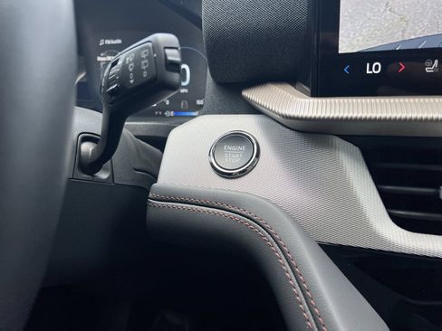 New 2026 Ford Explorer Active w/ Active Comfort Package RWD image 6