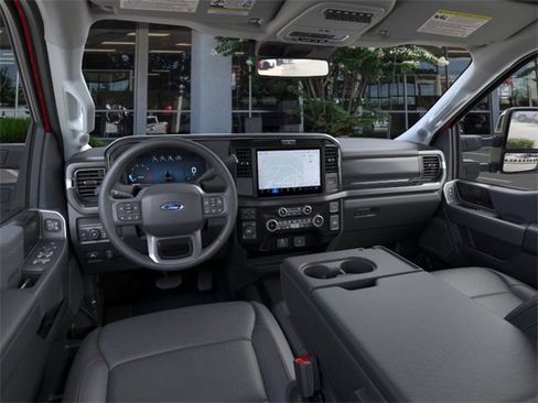 New 2026 Ford F250 Lariat w/ Chrome Package image 9