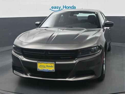 Used 2023 Dodge Charger SXT RWD image 3