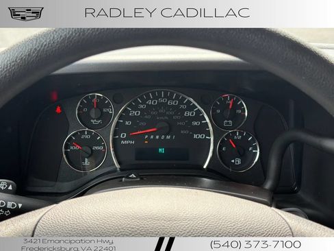 Used 2025 GMC Savana 2500 w/ Driver Convenience Package RWD image 5