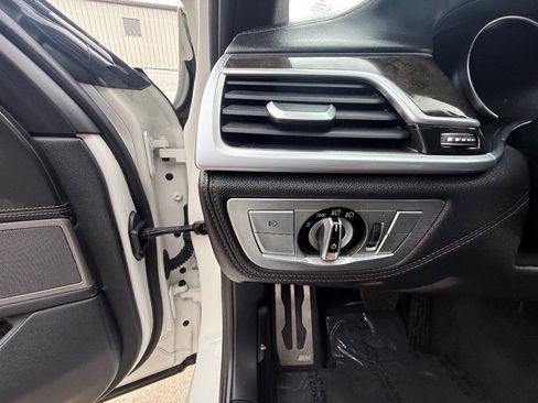 Used 2016 BMW 740i RWD image 23