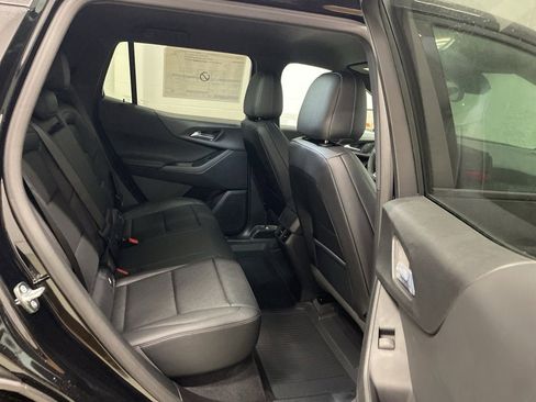 New 2026 Chevrolet Equinox LT w/ Convenience Package II image 31