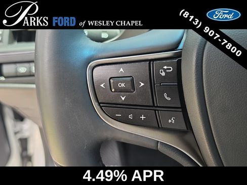 Used 2022 Lexus ES 300h Ultra Luxury w/ Accessory Package 2 FWD image 31