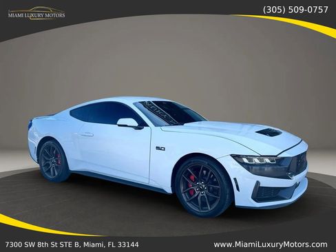 Used 2024 Ford Mustang GT Premium image 1