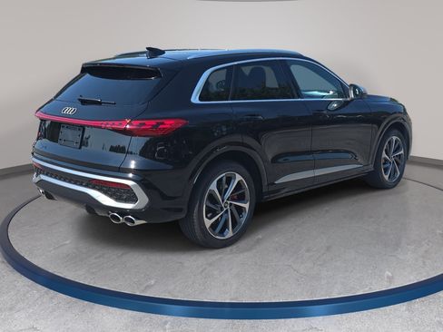 New 2026 Audi SQ5 Premium Plus AWD/4WD image 5