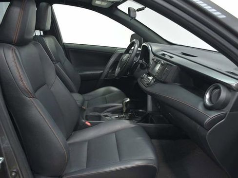 Used 2015 Toyota RAV4 XLE image 10