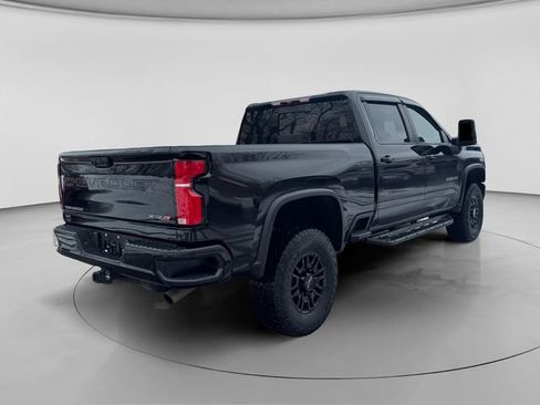 Used 2024 Chevrolet Silverado 2500 ZR2 w/ Snow Plow Prep/Camper Package image 6