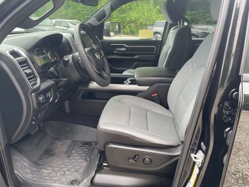 Used 2025 RAM 1500 Big Horn AWD/4WD image 38