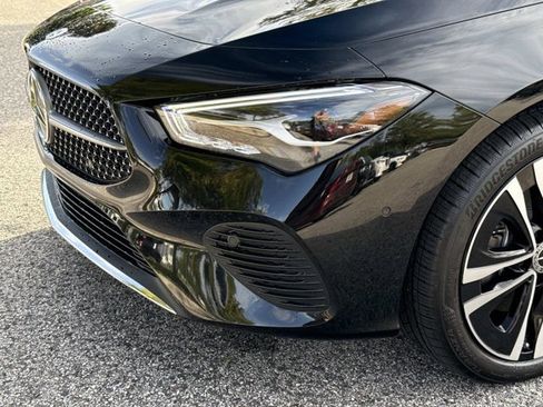 Used 2025 Mercedes-Benz CLA 250 image 9