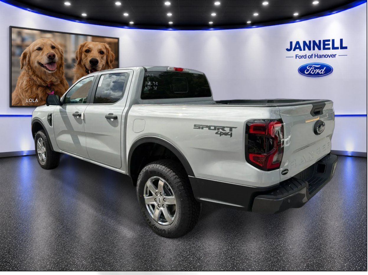 New 2026 Ford Ranger XLT w/ Equipment Group 301A High AWD/4WD image 8