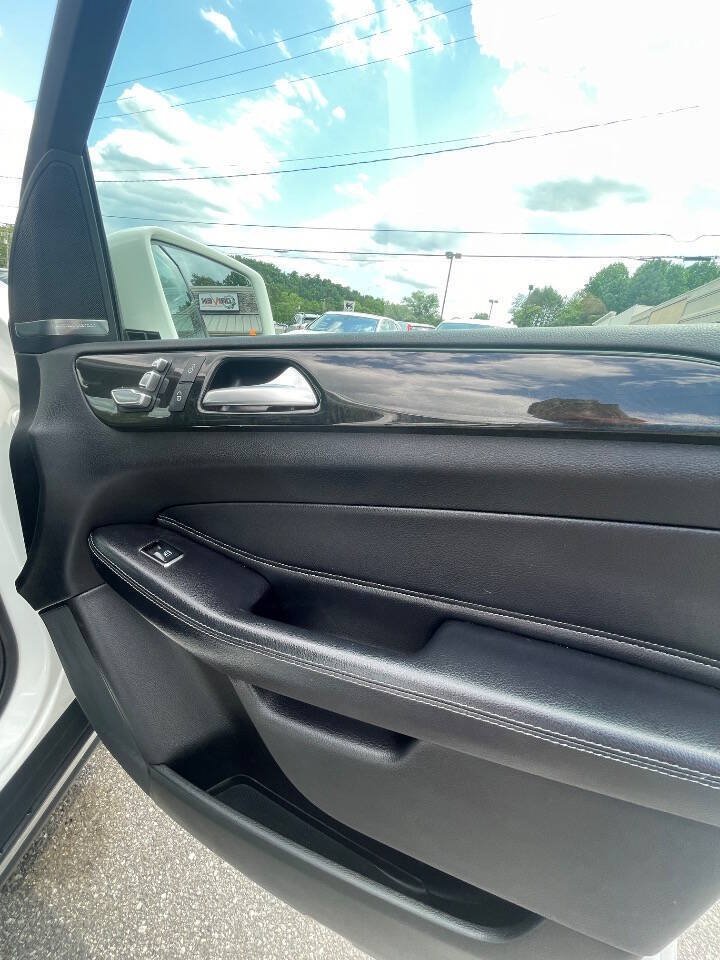 Used 2017 Mercedes-Benz GLE 350 4MATIC image 18