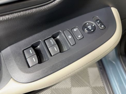 Used 2024 Honda HR-V LX image 19