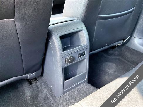 Used 2013 Volkswagen Jetta SE FWD image 28