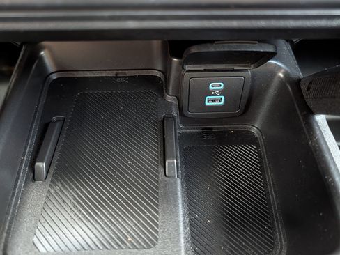 Used 2025 Ford Bronco Badlands AWD/4WD image 33